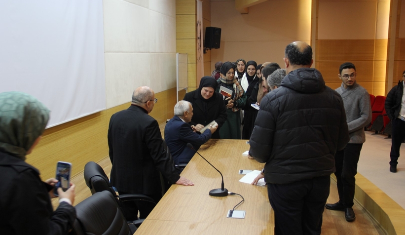 SAÜ'de Bir Sevdadır Hafız Olmak konulu konferans düzenlendi