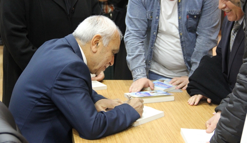 SAÜ'de Bir Sevdadır Hafız Olmak konulu konferans düzenlendi