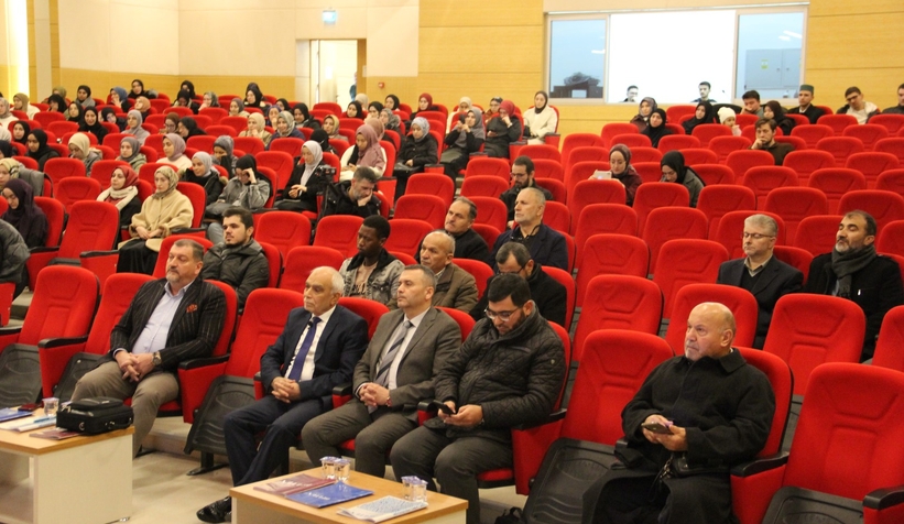 SAÜ'de Bir Sevdadır Hafız Olmak konulu konferans düzenlendi