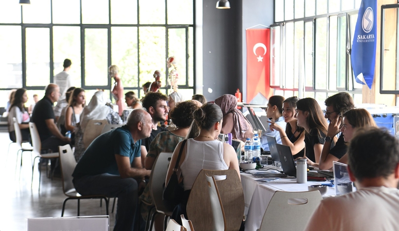 SAÜ'de tanıtım günleri yoğun ilgiyle tamamlandı