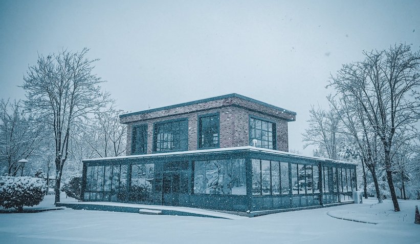 SAÜ Kampüsü'nden kar fotoğrafları