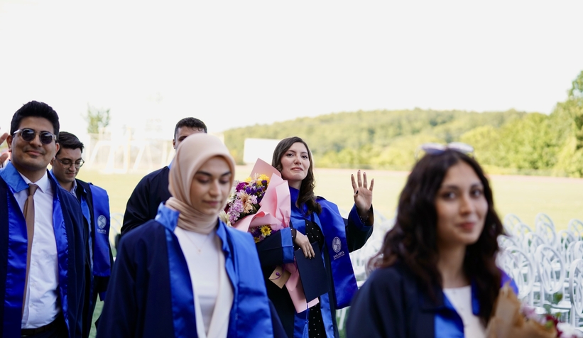 sau-tip-fakultesinde-mezuniyet-sevincivwi5wfl3zd