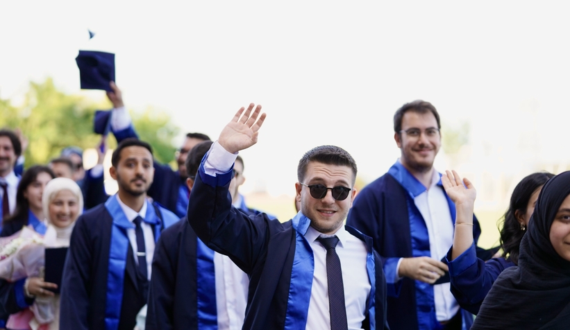 sau-tip-fakultesinde-mezuniyet-sevincivwi5wfl3zd
