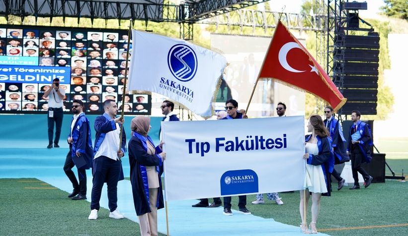 sau-tip-fakultesinde-mezuniyet-sevincivwi5wfl3zd