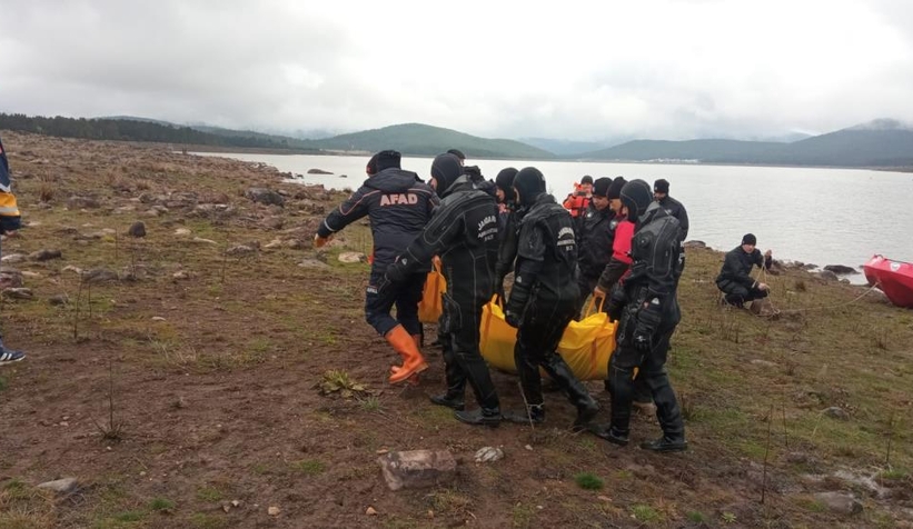 seben-golu-nde-kaybolan-2-cocuk-babasi-bulunduzu9mznbjek