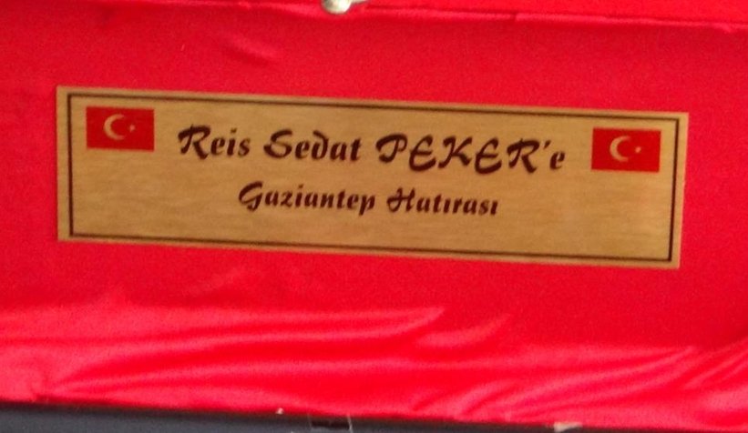 sedat-peker-operasyonunda-ele-gecenler-sergilendivfhycwy2un