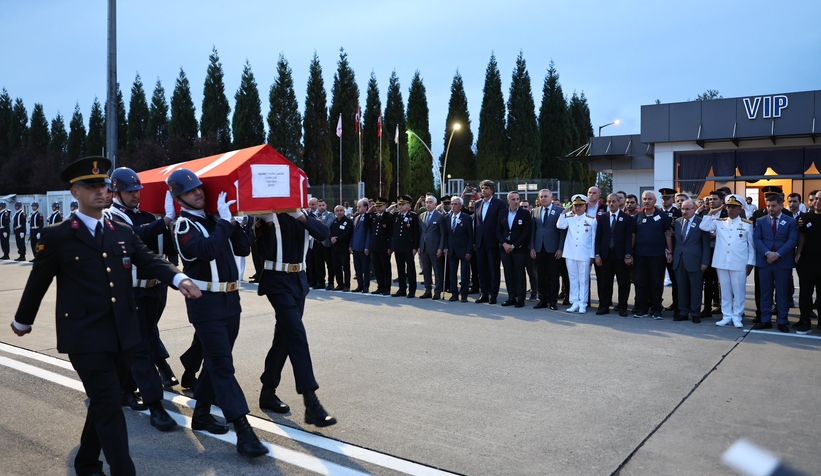 sehidimizin-cenazesi-sakarya-ya-getirildinwd6sjdqdi