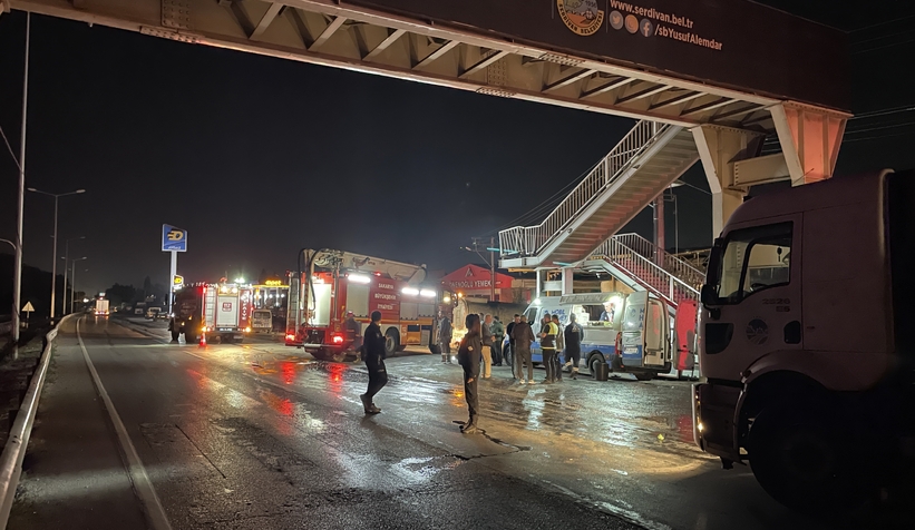 Şehirde büyük yangın, 4 saatte söndürülebildi