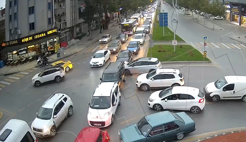 sehirdeki-kazalar-boyle-goruntulendinjhxntfgtj