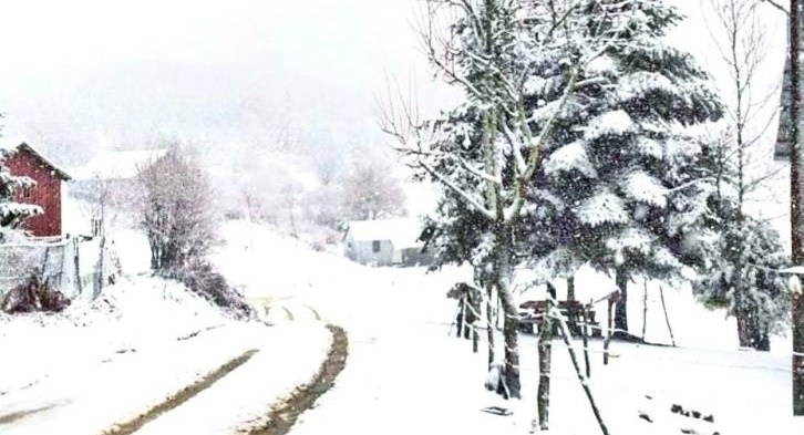 Şehirden kar fotoğrafları