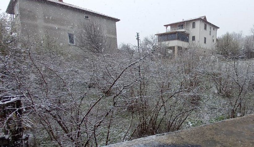 Şehirden kar manzaraları