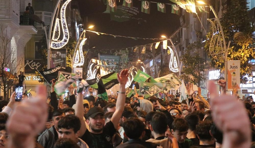 Şehirden kutlama manzaraları