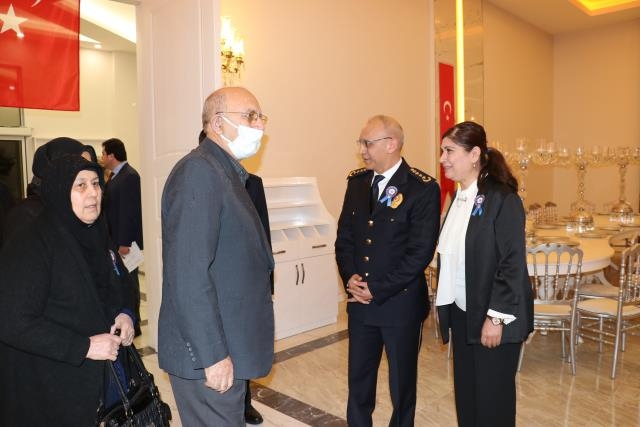 sehit-aileleri-ve-gazilere-iftarohk4rhnfb3