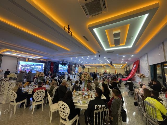 sehit-aileleri-ve-gazilere-iftarohk4rhnfb3
