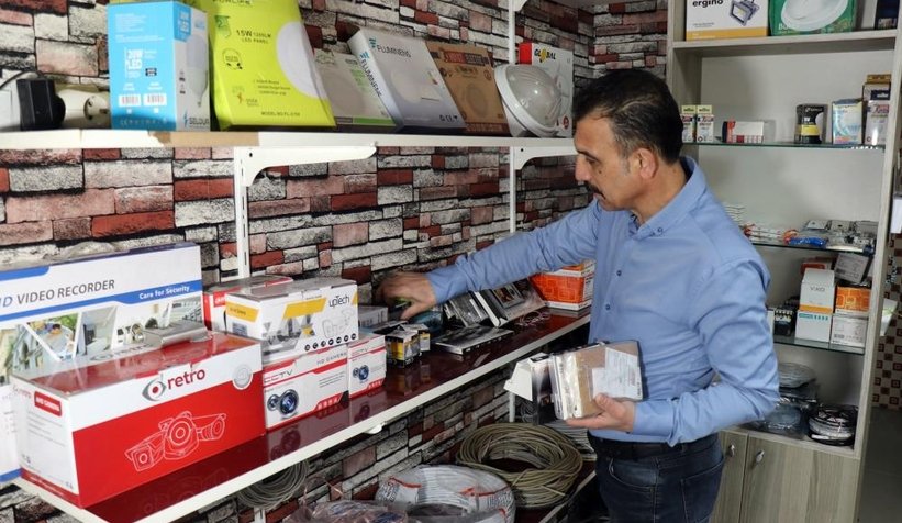 Şehit aileleri ve sağlıkçıların elektrik işlerini ücretsiz yapıyor