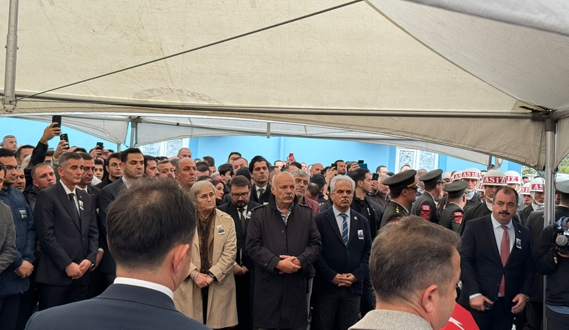 sehit-akin-karakus-topraga-verildibgrmafpuzh