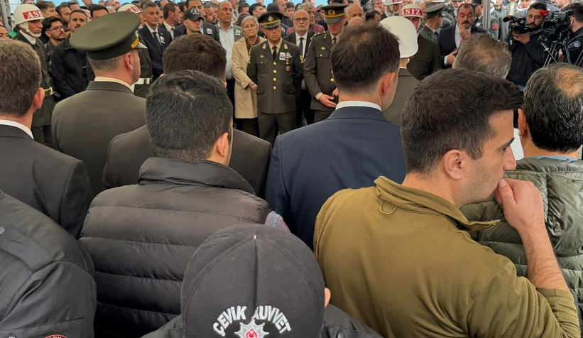 sehit-akin-karakus-topraga-verildibgrmafpuzh