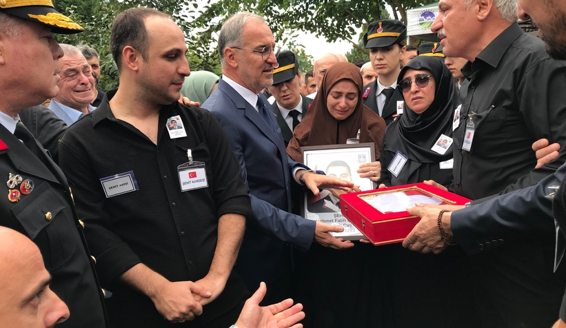 sehit-astsubay-mehmet-fatih-cangir-son-yolculuguna-ugurlaniyorae1xnldyzt