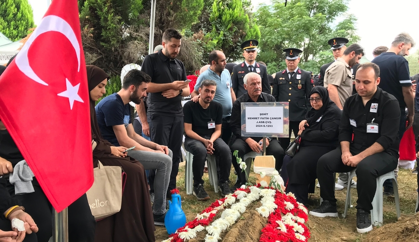 sehit-astsubay-mehmet-fatih-cangir-son-yolculuguna-ugurlaniyorae1xnldyzt