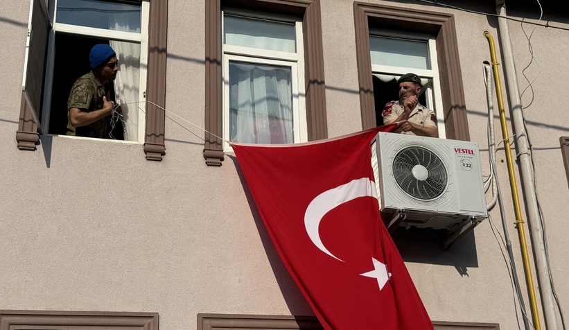 sehit-ates-sakarya-ya-dustucnbln0q1bv