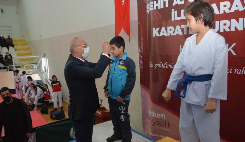 sehit-emniyet-muduru-gaffar-okkan-anisina-turnuva-duzenlendisunlsteybk
