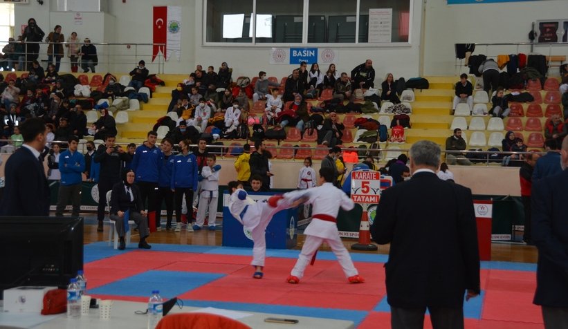 sehit-emniyet-muduru-gaffar-okkan-anisina-turnuva-duzenlendisunlsteybk