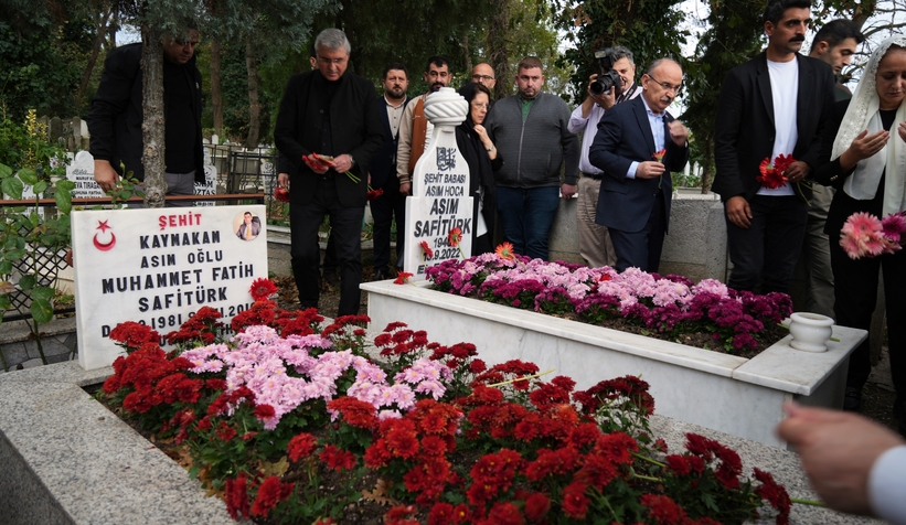 Şehit Kaymakam Safitürk, vefatının 7’nci yılında kabri başında anıldı