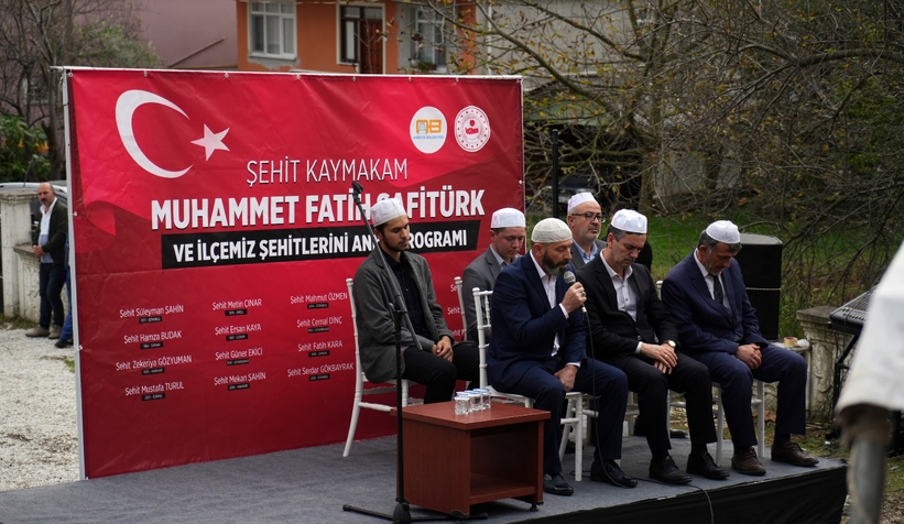 Şehit Kaymakam Safitürk, vefatının 7’nci yılında kabri başında anıldı