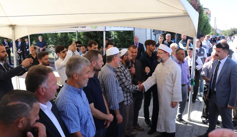 Şehit Kaymakamın babasına son görev