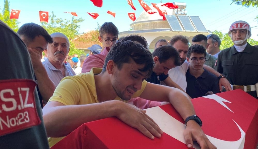 Şehit Teğmen Ömer Faruk Civelek'e son görev