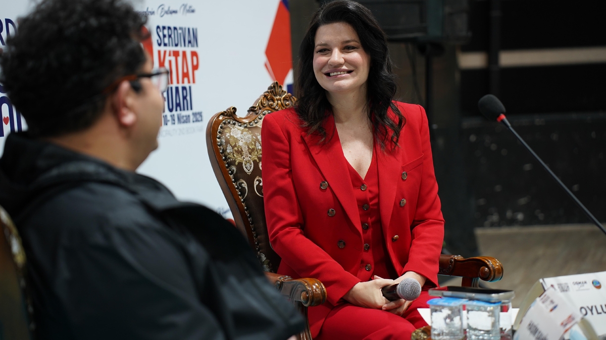 Şehrin kalbi kitapla atıyor