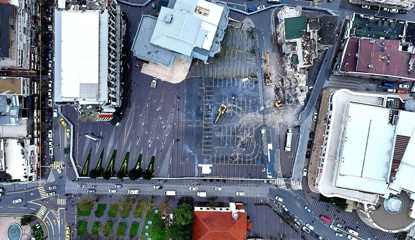 sehrin-kalbindeki-dev-projede-yikim-basladietl5utffzn