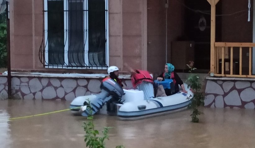 Selin vurduğu mahallede vatandaşlar yaşadıklarını anlattı
