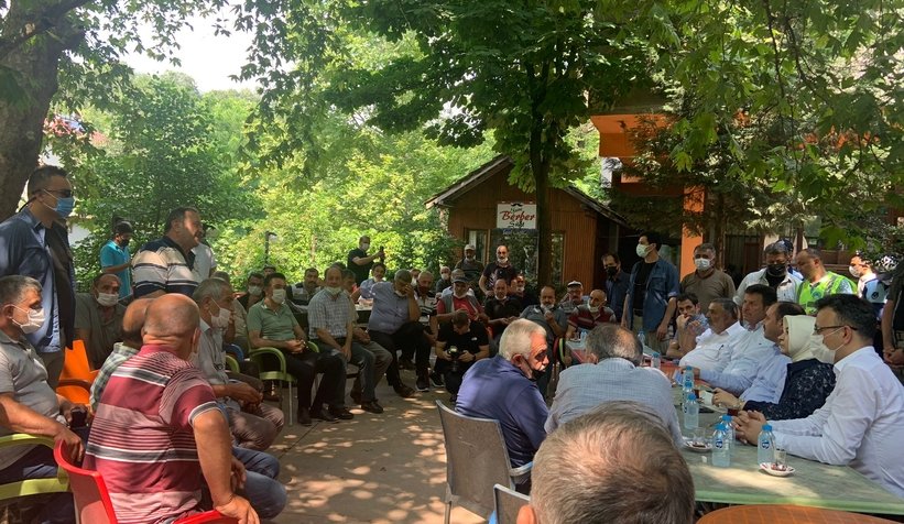 Selin vurduğu mahalleleri ziyaret ettiler