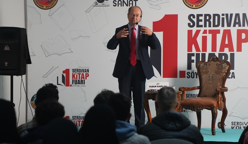 Serdivan 1. Kitap Fuarı'nda imza günü ve söyleşiler devam ediyor