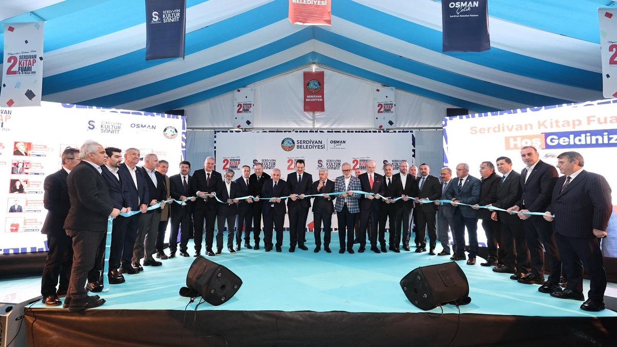 Serdivan 2. Kitap Fuarı görkemli bir törenle açıldı