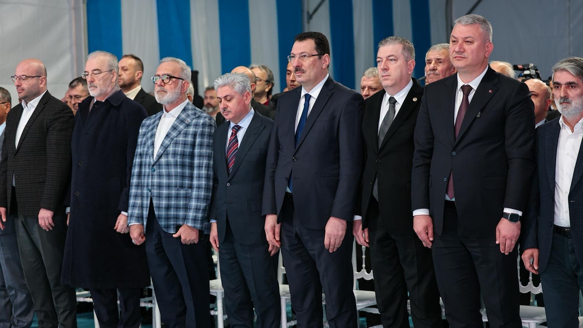 Serdivan 2. Kitap Fuarı görkemli bir törenle açıldı