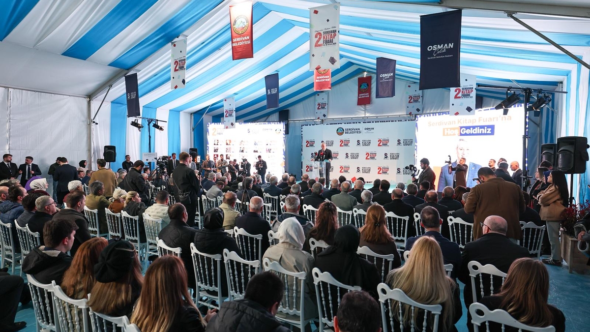 Serdivan 2. Kitap Fuarı görkemli bir törenle açıldı