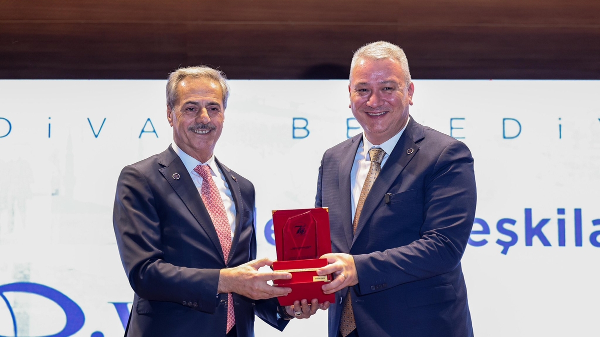 Serdivan Belediyesi 70. yılını kutluyor