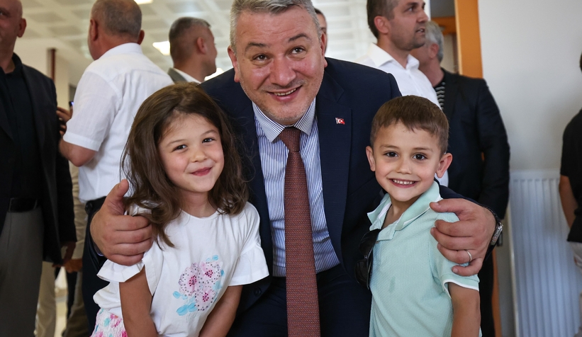 serdivan-belediyesi-nde-bayramlasma-programidvlmakg1y1