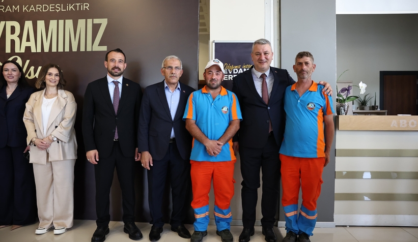 serdivan-belediyesi-nde-bayramlasma-programidvlmakg1y1