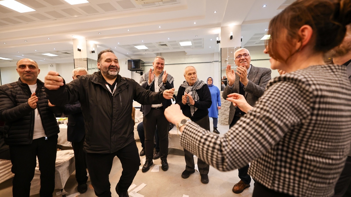 Serdivan Belediyesi'nden Çalışan Gazeteciler Günü için özel gece