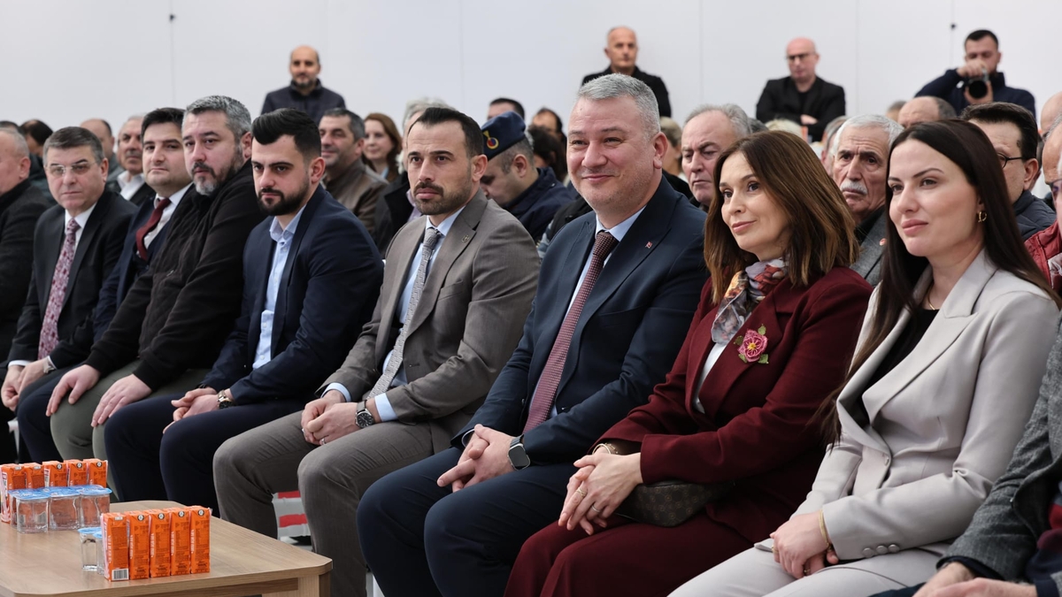 Serdivan Belediyesi'nden çiftçilere mazot desteği