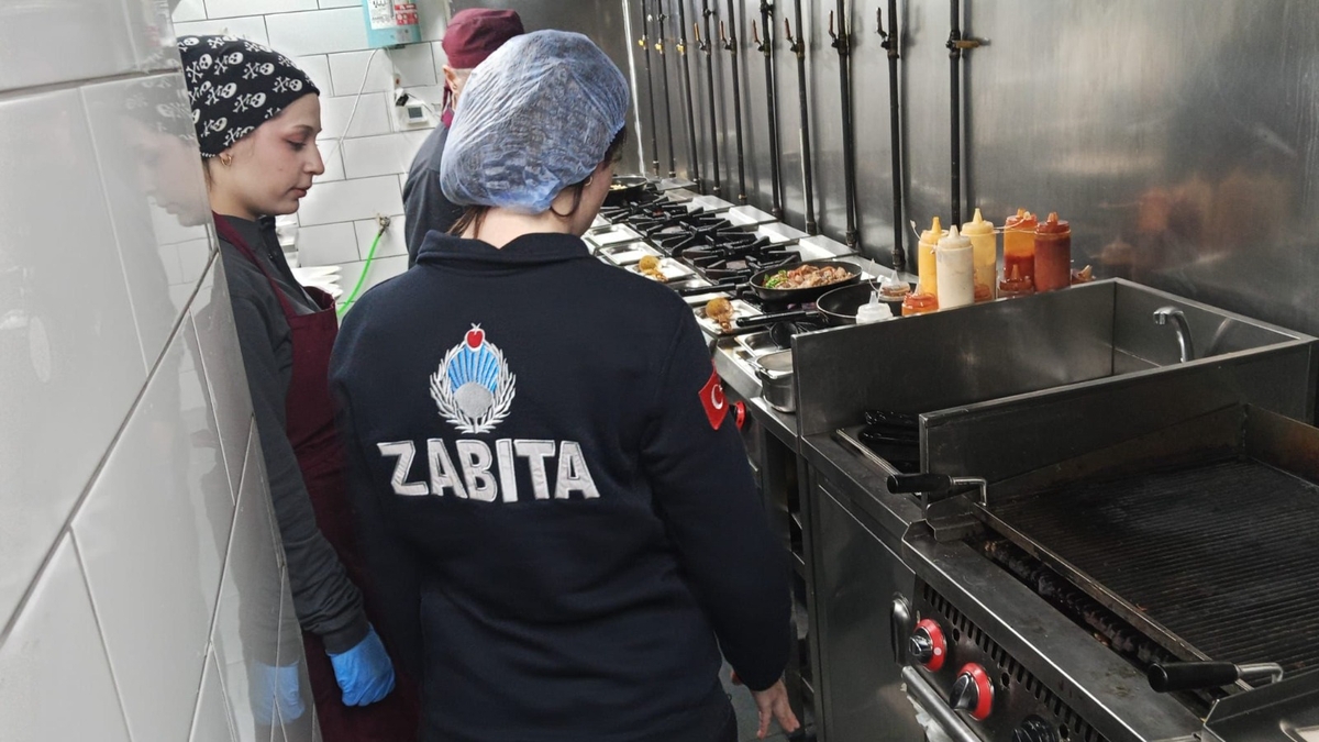 Serdivan Belediyesi'nden gıda denetimlerini sürdürüyor