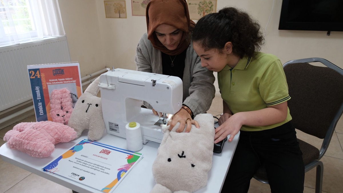 Serdivan Çocuk Akademisi Atölyeleri 24 Mahallede çocuklarla buluşuyor!