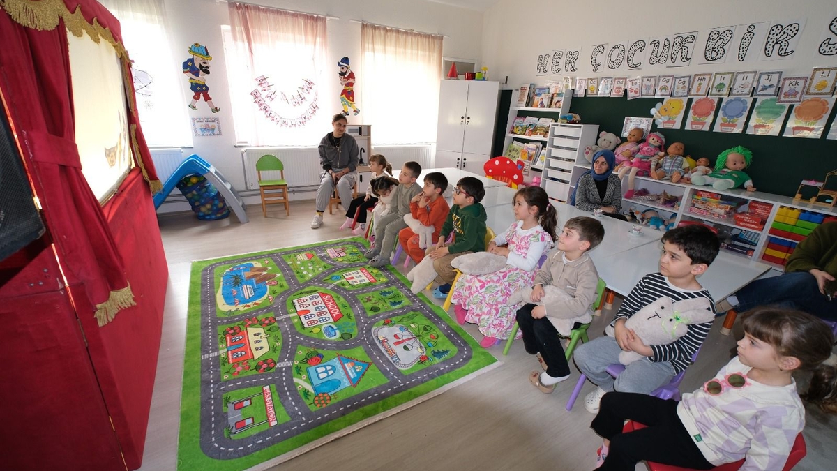 Serdivan Çocuk Akademisi Atölyeleri 24 Mahallede çocuklarla buluşuyor!