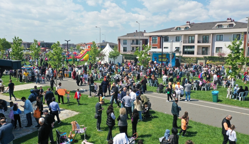 Serdivan Çocuk Şenliğine yoğun ilgi