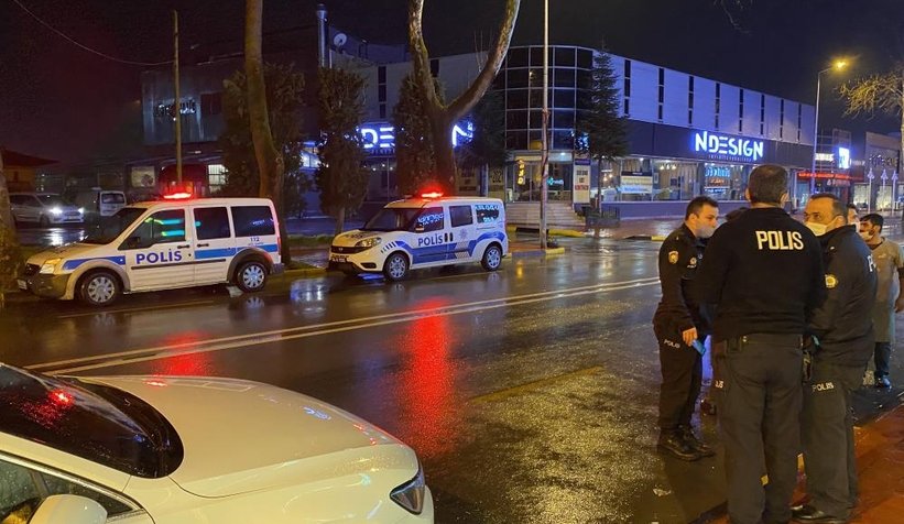 Serdivan'da dehşet; İki kişiyi bıçakladılar