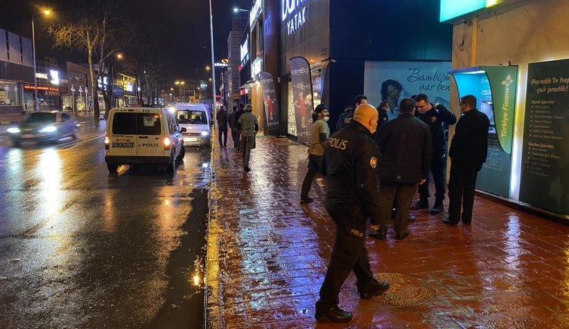 Serdivan'da dehşet; İki kişiyi bıçakladılar