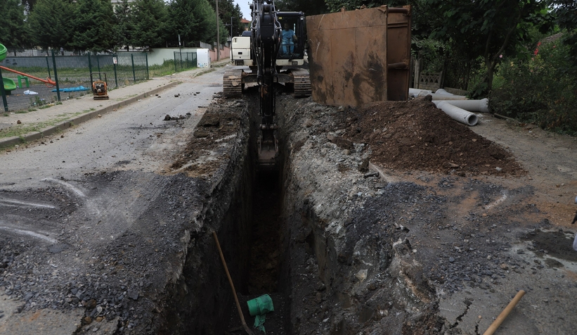 Serdivan'da dev altyapı çalışması tüm hızıyla devam ediyor